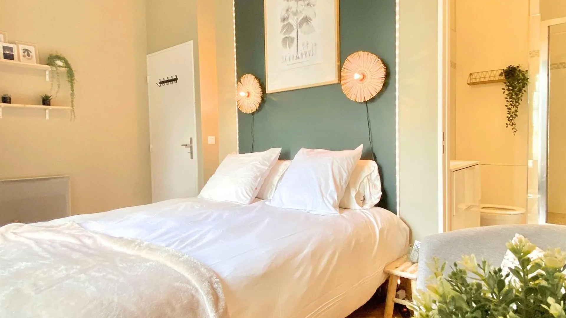 Cosy Avec Salle De Bain Et Jardin Prive Homestay Paris